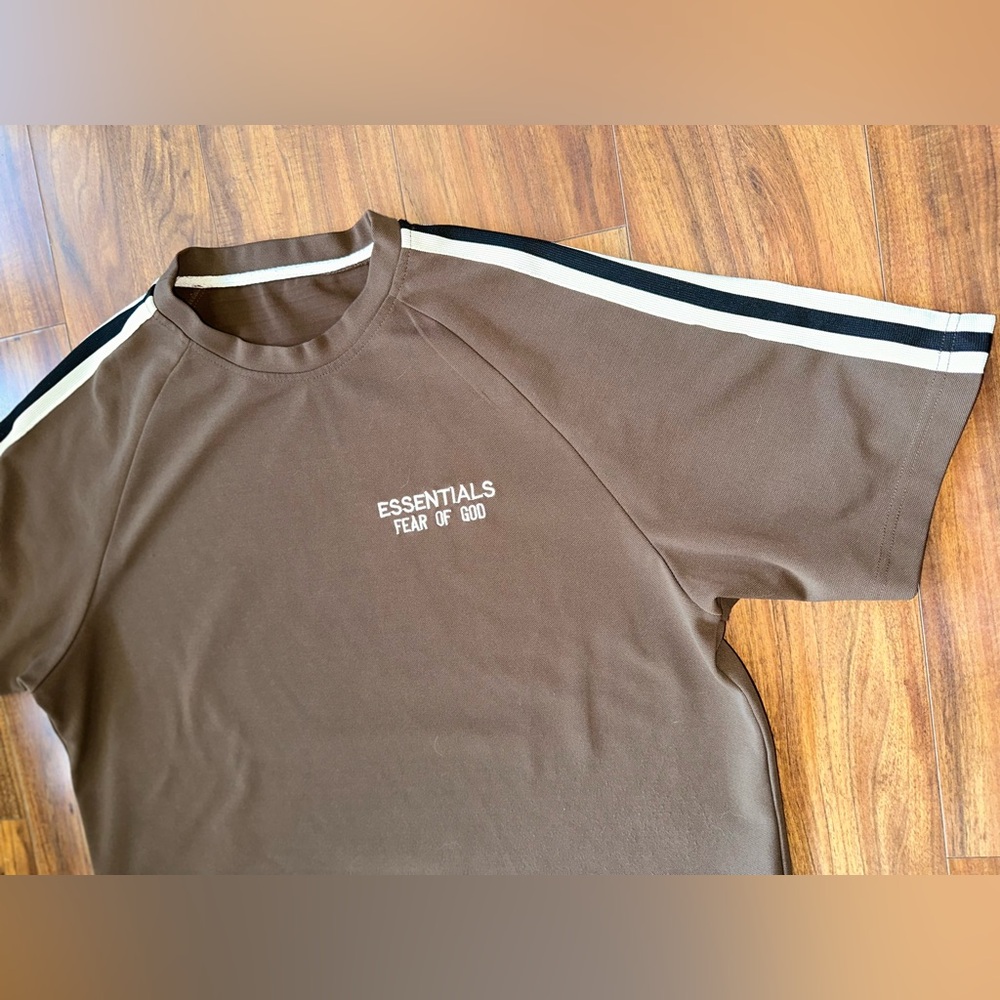 Fear of God Essentials Brown Short Sleeve Tee with Contrast Stripes - Picture 6 of 7